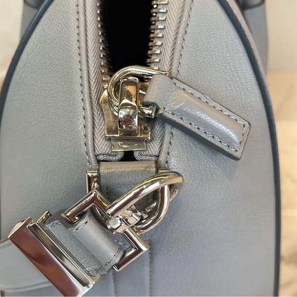 Givenchy Antigona Medium Leather Satchel | Grey | NEW - Picture 11 of 16